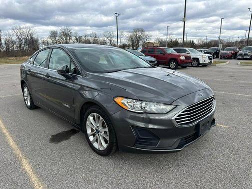 2019 Ford Fusion Hybrid SE