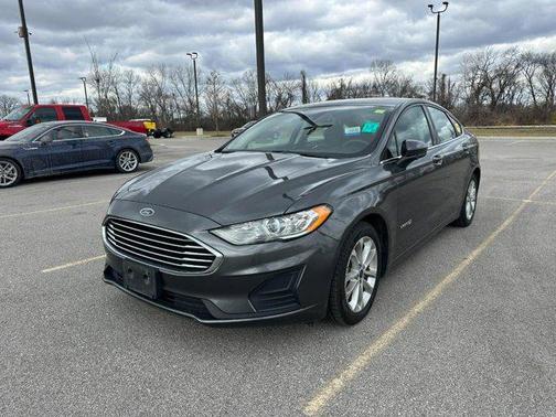 2019 Ford Fusion Hybrid SE