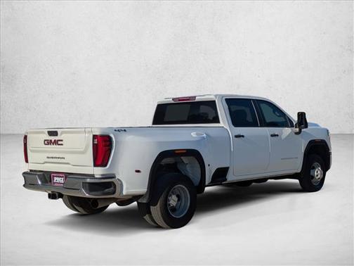 2025 GMC Sierra 3500 Base
