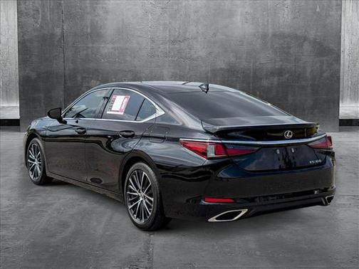2024 Lexus ES 350 Base