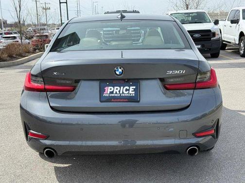 2019 BMW 330 xDrive
