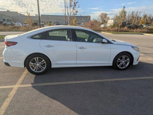 2018 Hyundai SONATA Limited