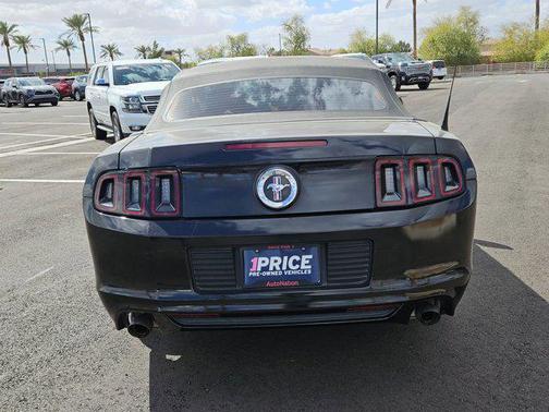 2014 Ford Mustang V6