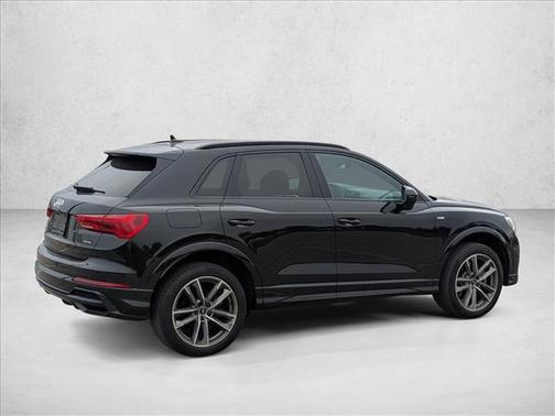 2022 Audi Q3 45 S line Premium Plus