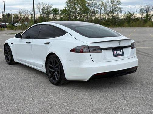 2021 Tesla Model S Plaid