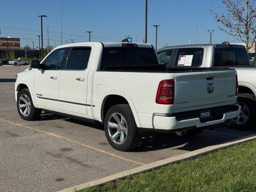 Bright White Clearcoat 2022 RAM 1500 Limited