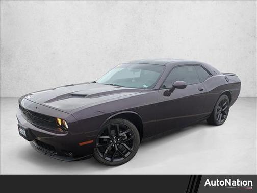 2022 Dodge Challenger SXT