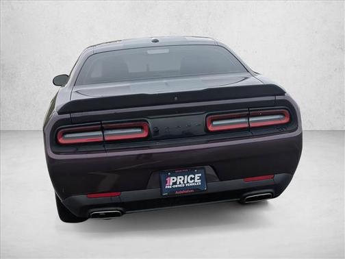2022 Dodge Challenger SXT