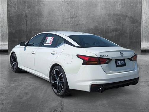 2023 Nissan Altima SR FWD