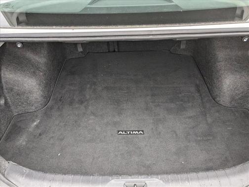 2023 Nissan Altima SR FWD