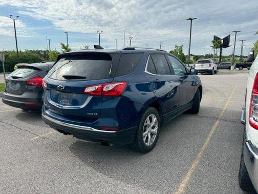 Pacific Blue Metallic 2019 Chevrolet Equinox 1LT