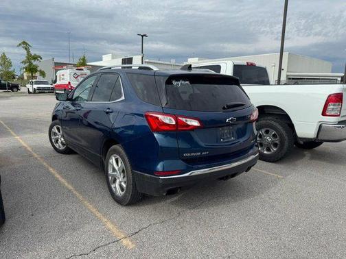 Pacific Blue Metallic 2019 Chevrolet Equinox 1LT