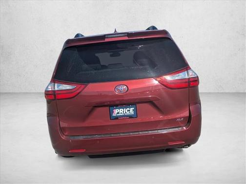 2018 Toyota Sienna XLE Premium