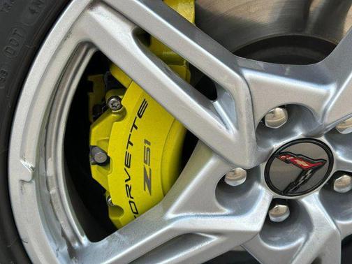 2022 Chevrolet Corvette Stingray w/2LT