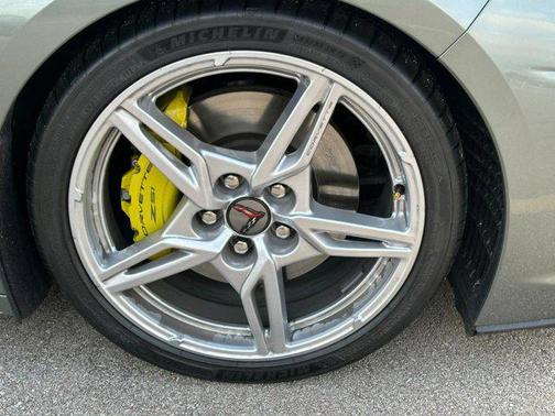 2022 Chevrolet Corvette Stingray w/2LT