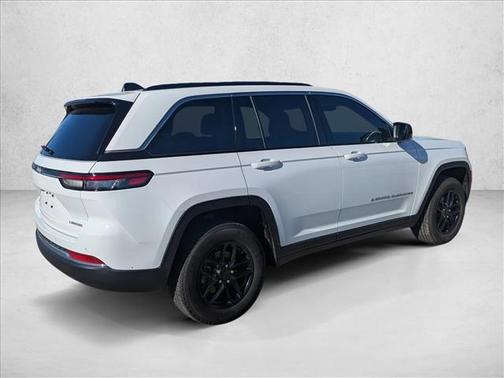 2024 Jeep Grand Cherokee Laredo