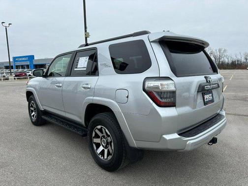 2024 Toyota 4Runner TRD Off Road
