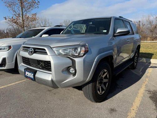 2024 Toyota 4Runner TRD Off Road