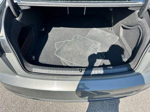 Florett Silver Metallic 2024 Audi A6 45 Premium Plus