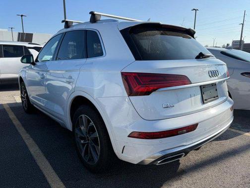 2024 Audi Q5 45 S line Premium Plus