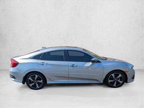 2016 Honda Civic Touring