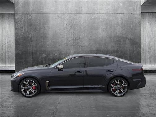 2019 Kia Stinger GT1