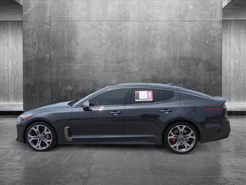 2019 Kia Stinger GT1