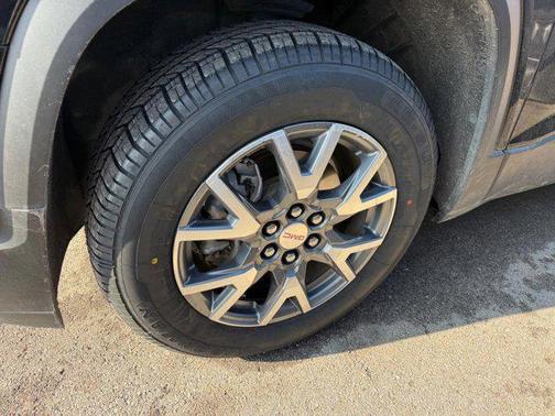 2023 GMC Acadia AWD SLT