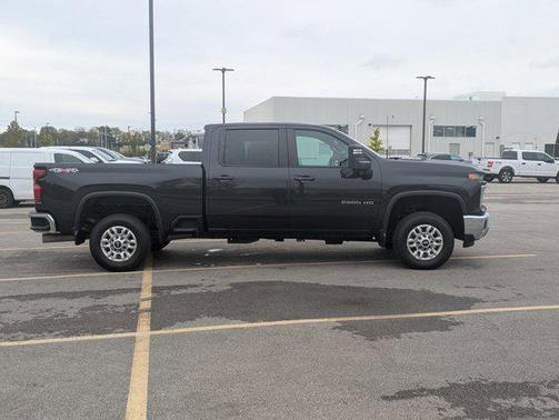2024 Chevrolet Silverado 2500 LT