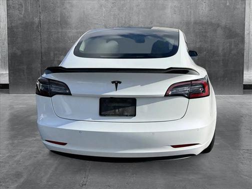 2018 Tesla Model 3 Mid Range