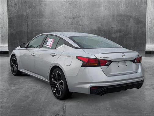 2023 Nissan Altima SR FWD