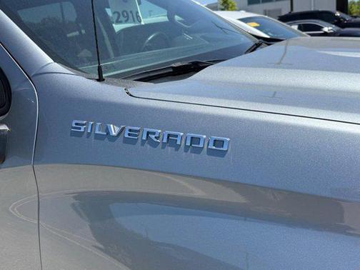 Sterling Gray Metallic 2025 Chevrolet Silverado 1500 LT