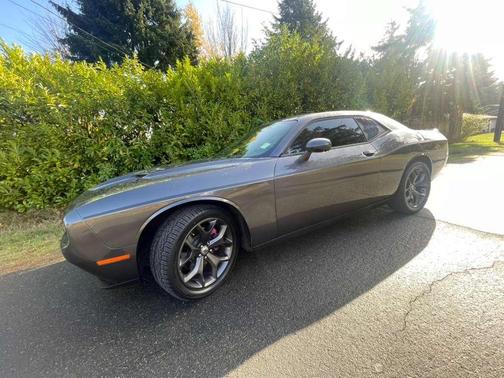 Gray 2017 Dodge Challenger SXT