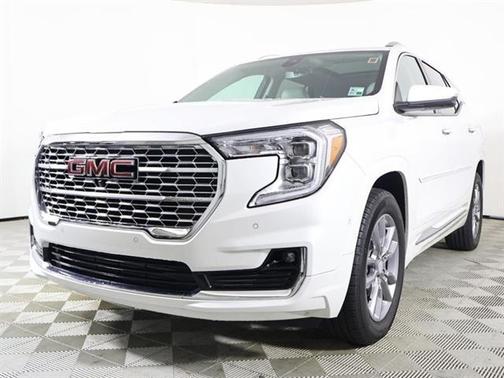 2022 GMC Terrain Denali