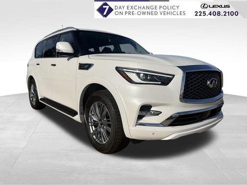 2022 INFINITI QX80 Luxe