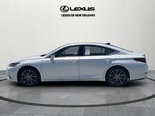 2025 Lexus ES 350 Base