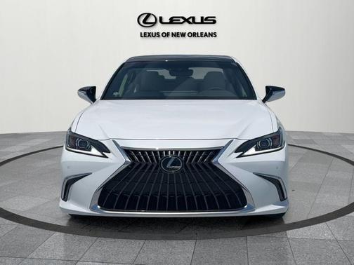 2025 Lexus ES 350 Base