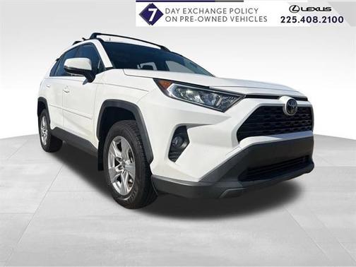 2020 Toyota RAV4 XLE