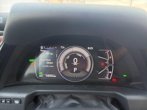 2024 Lexus ES 300h Ultra Luxury