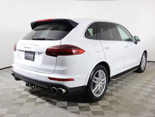 2018 Porsche Cayenne S