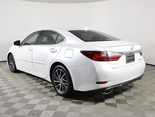 2017 Lexus ES 350 Base