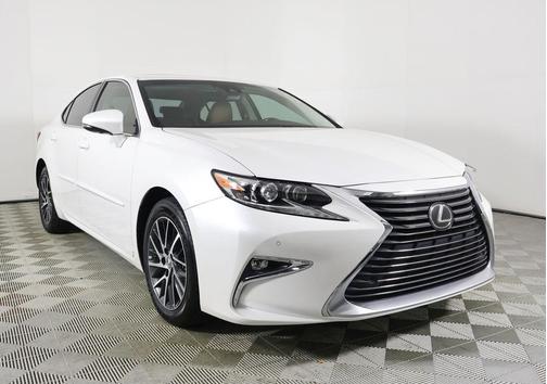 2017 Lexus ES 350 Base