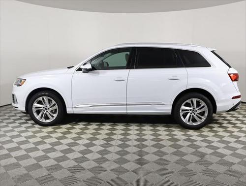 2021 Audi Q7 45 Premium Plus