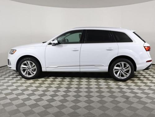 2021 Audi Q7 45 Premium Plus