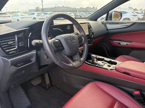 2025 Lexus NX 350 Premium