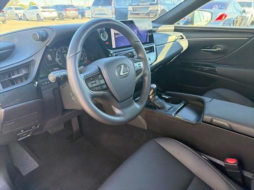 2025 Lexus ES 350 Base