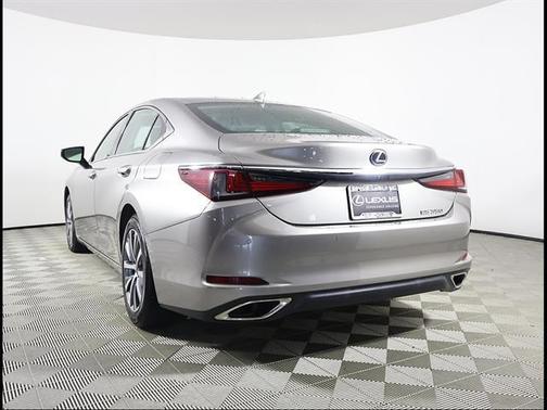Atomic Silver 2021 Lexus ES 350 Base