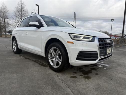 2018 Audi Q5 2.0T Premium Plus