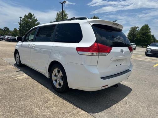 2013 Toyota Sienna LE