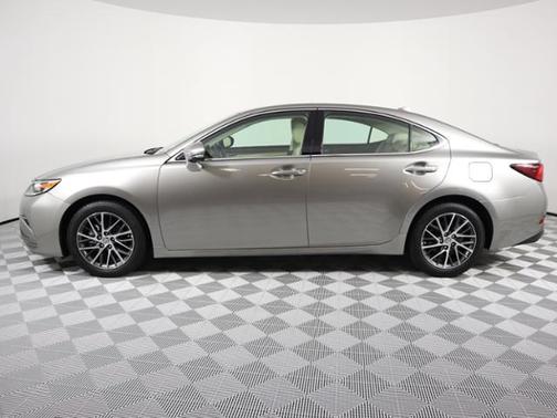 2017 Lexus ES 350 Base